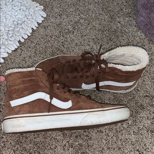 SK8-Hi Brown Pig Suede Fleece Vans